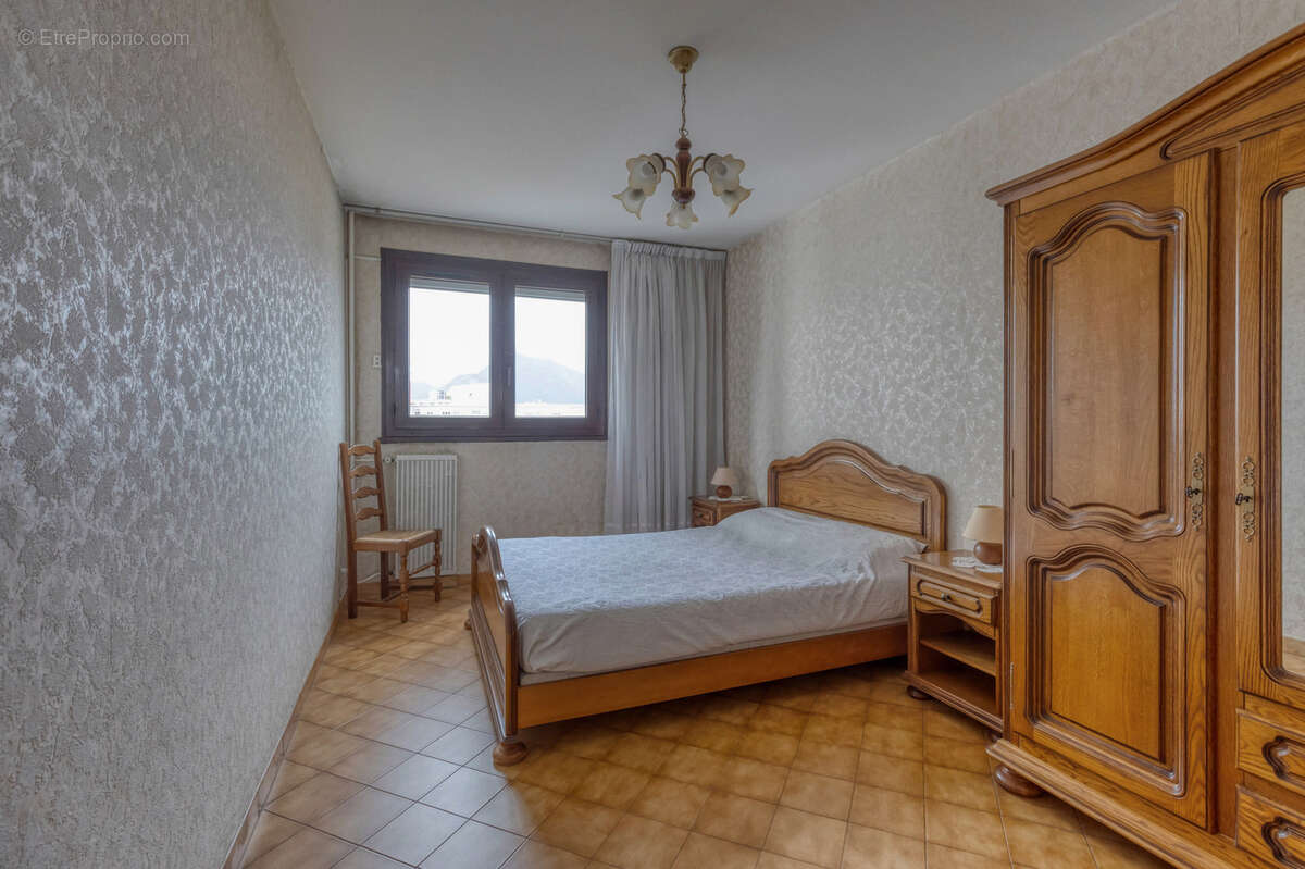 Appartement à ECHIROLLES