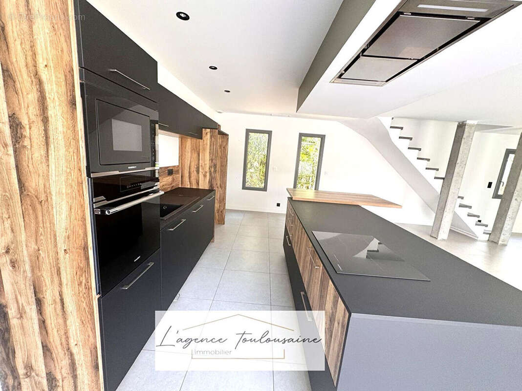 Maison à PORTET-SUR-GARONNE