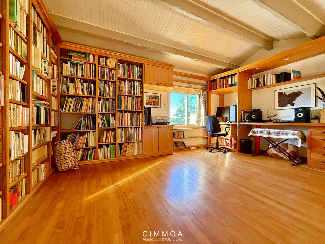 Maison à BALARUC-LE-VIEUX