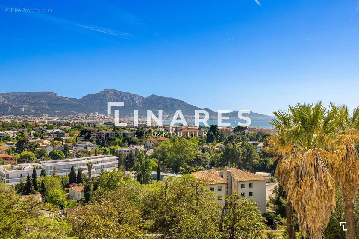 Appartement à MARSEILLE-8E