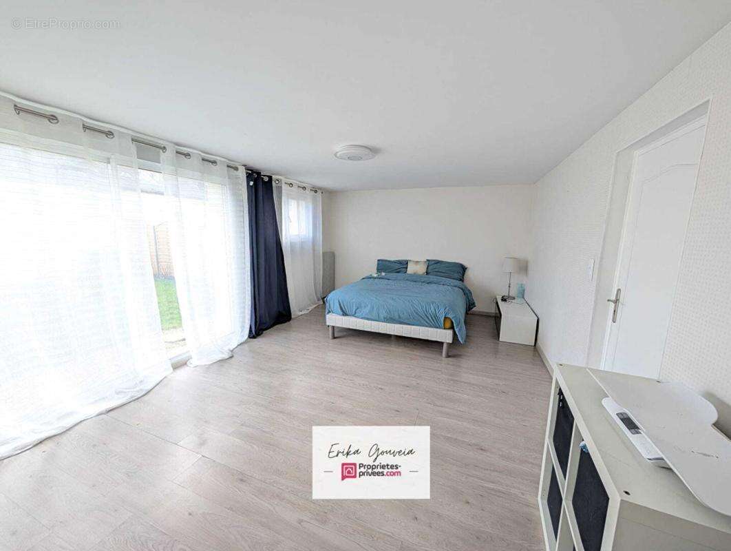 EXCLUSIVITÉ  Maison familiale 145 m², 55 m² de pièce de vie plein sud, prestations haut de gamme  - Sanvic Renaissance - photo 7