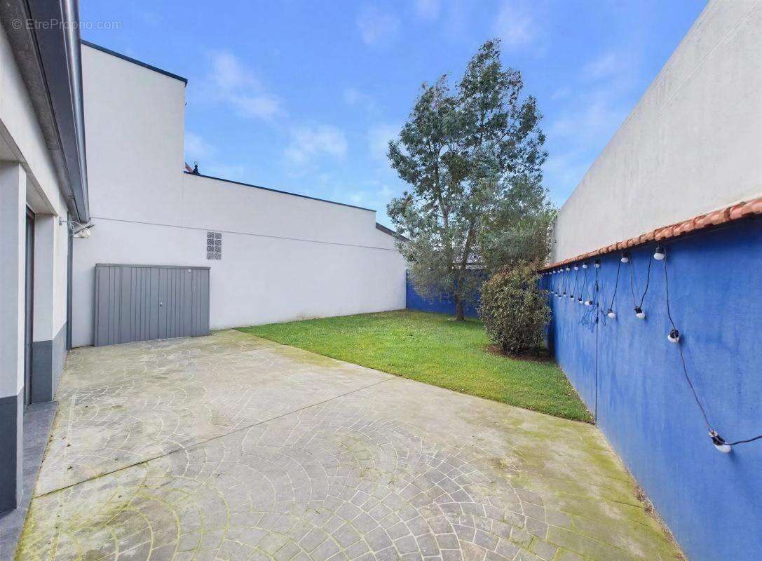 Maison à SAINT-MAUR-DES-FOSSES