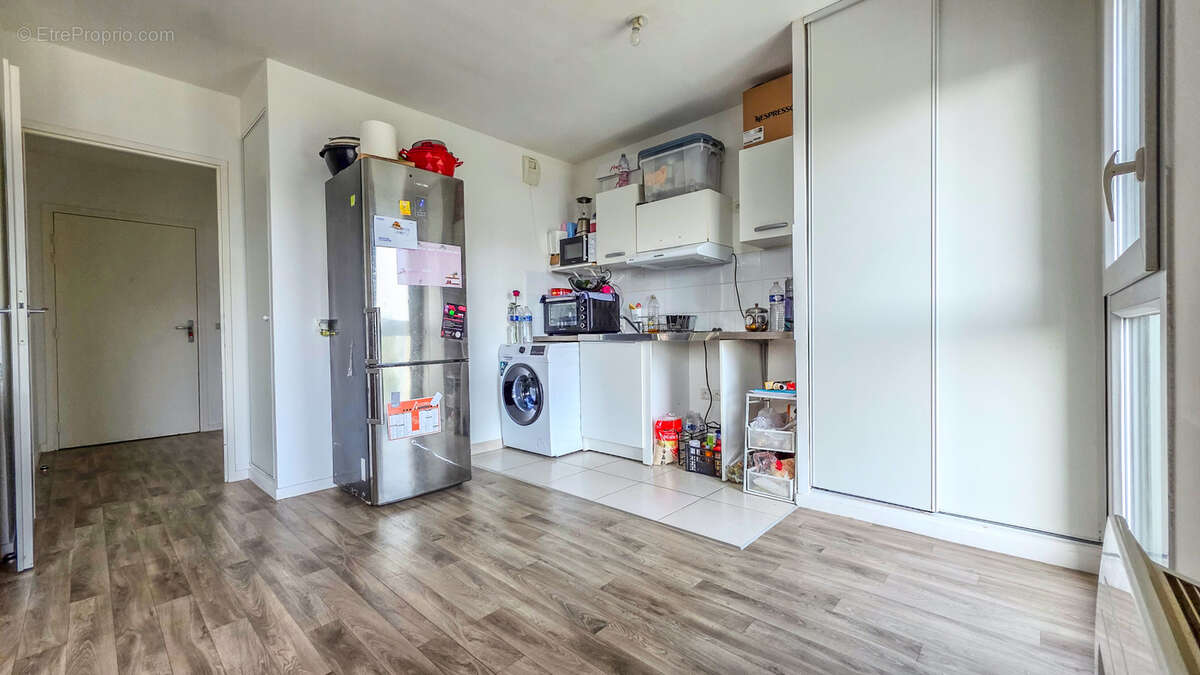 Appartement à SARTROUVILLE