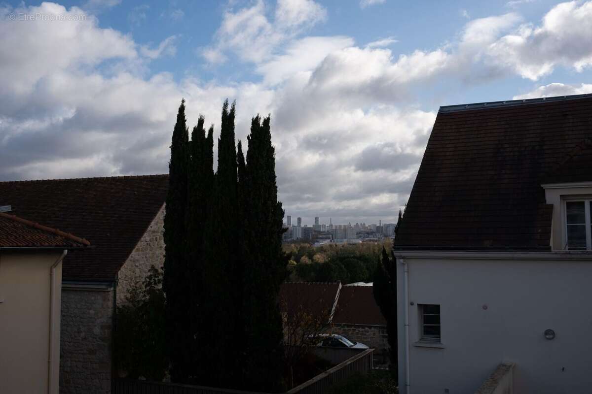 Appartement à CARRIERES-SUR-SEINE