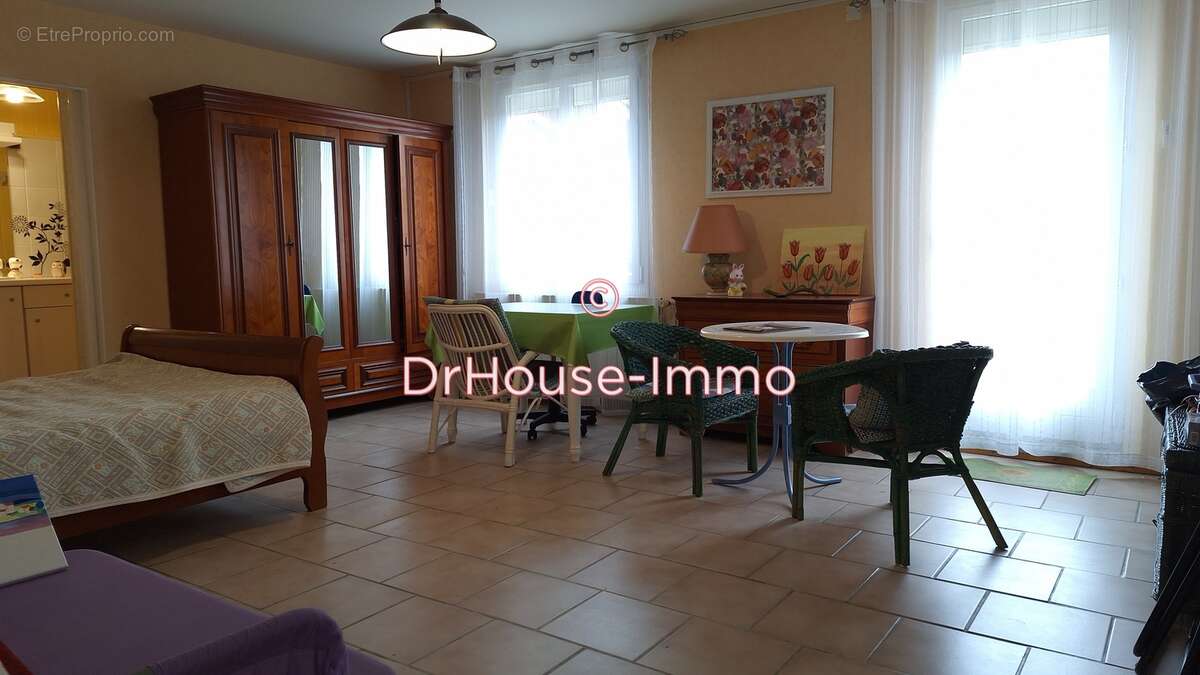 Maison à BOURG-DE-PEAGE