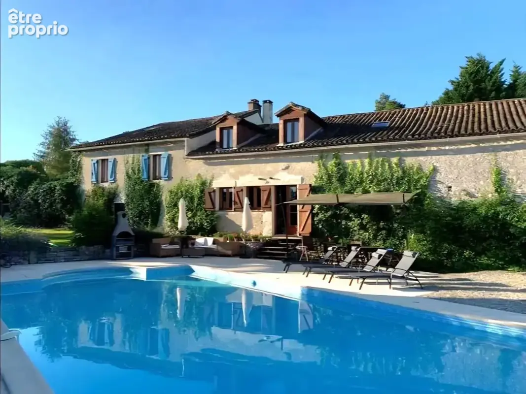 Belle ferme en pierre avec appartement d'amis, grange et vue imprenable - photo 2