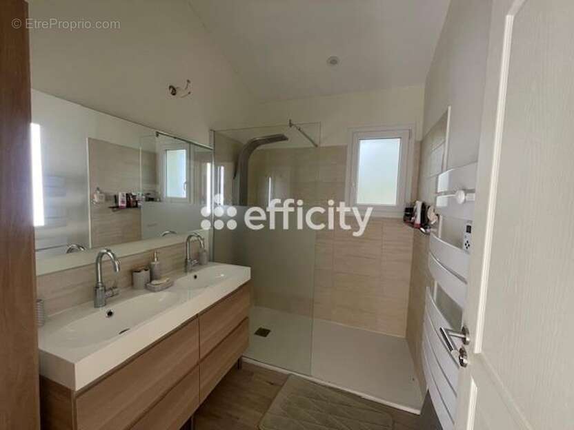 Maison à LE TAILLAN-MEDOC