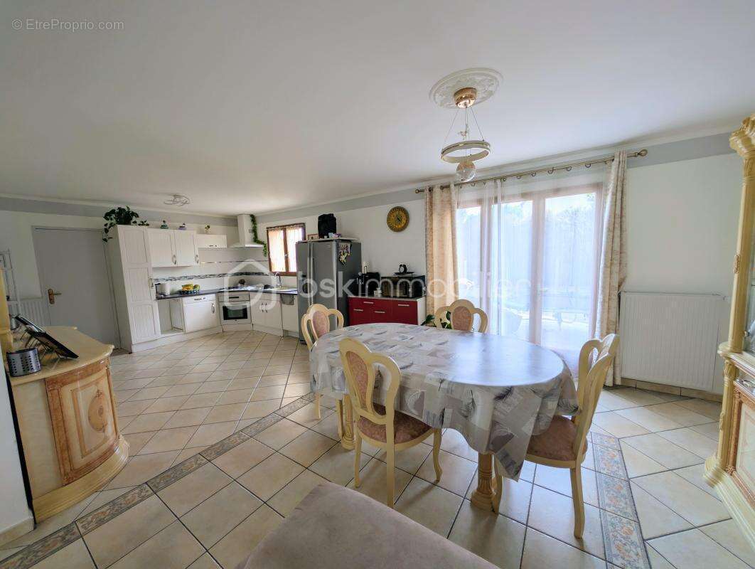 Maison à COLLEGIEN