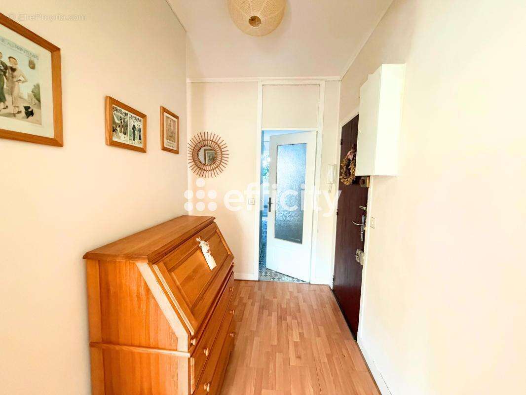 Appartement à CHATENAY-MALABRY