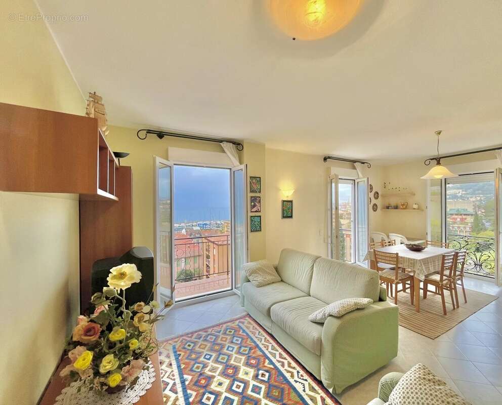 Appartement à MENTON