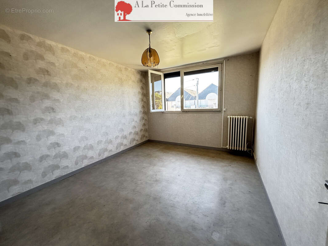 Maison familiale à Lucé, proche du collège - photo 8