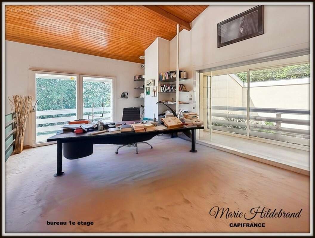 Maison d'architecte de caractère – 285 m² habitables – Vue dominante – Piscine – Grand garage - photo 23