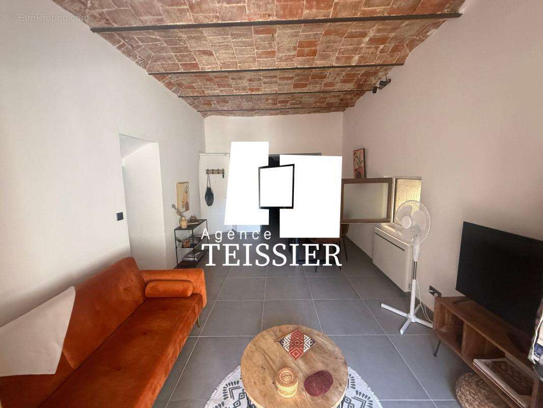 Appartement à LES VANS