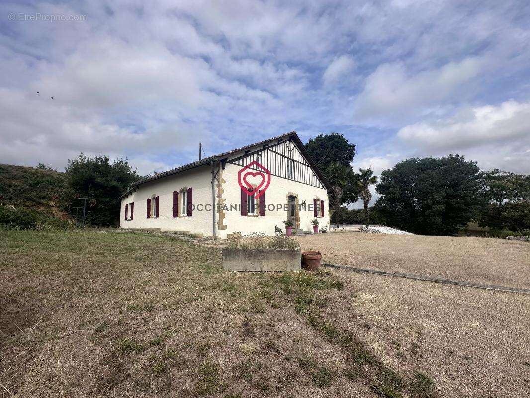 Belle maison 3 chambres avec piscine à Projan - photo 25