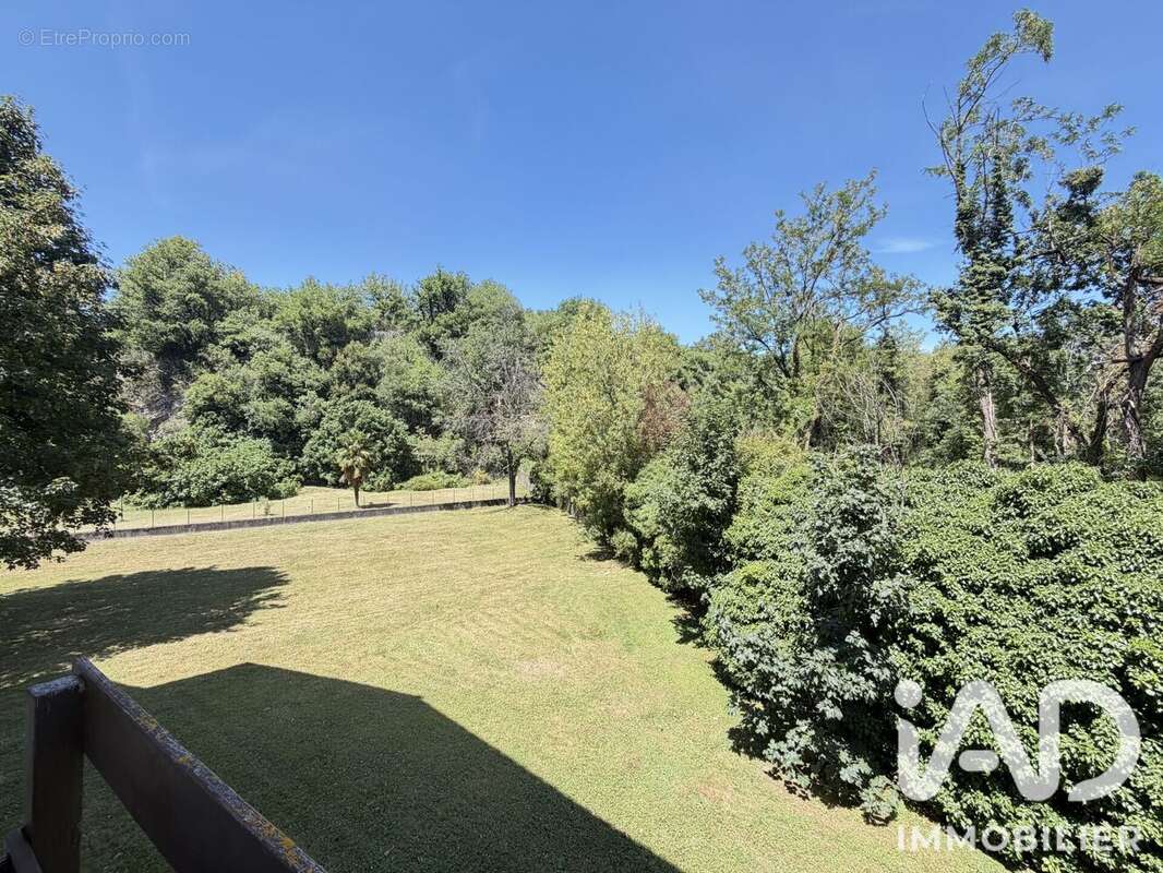Appartement 73 m² à Claix  - photo 6