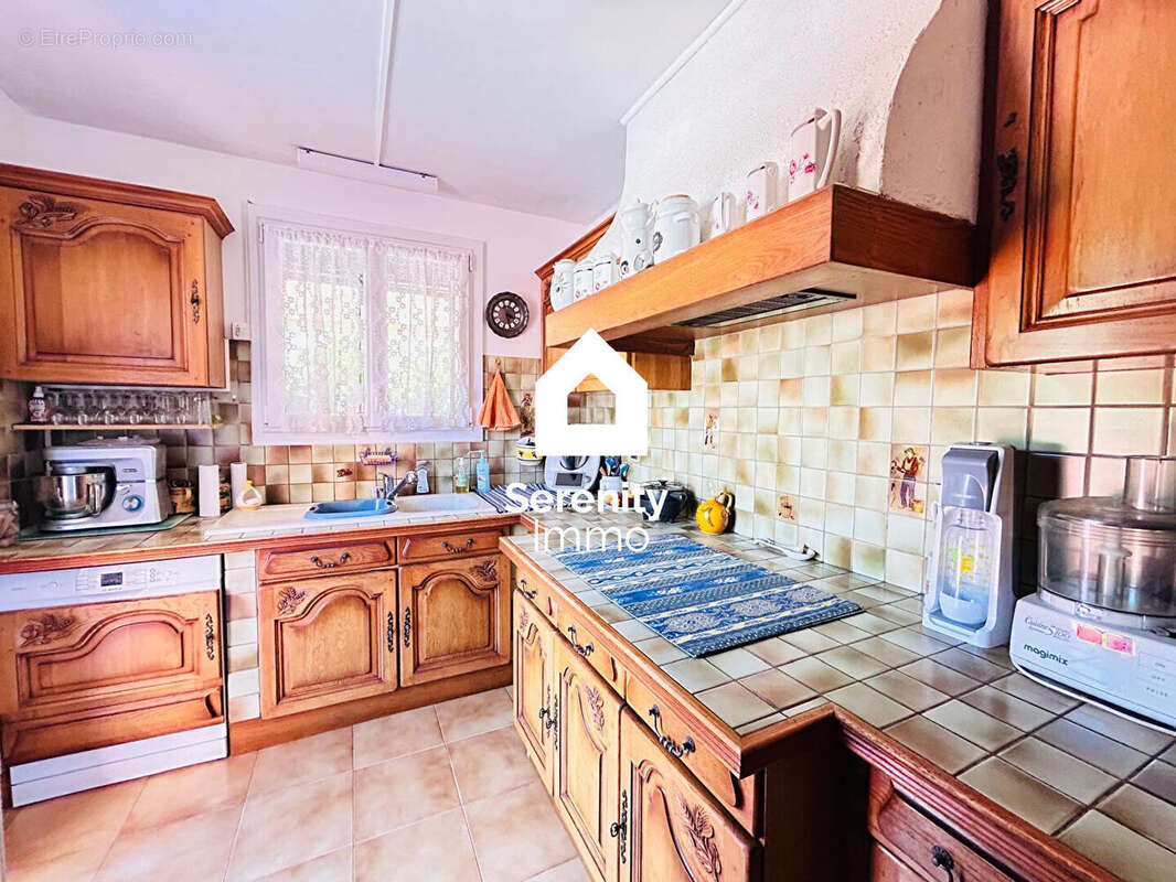 Appartement à SEPTEMES-LES-VALLONS
