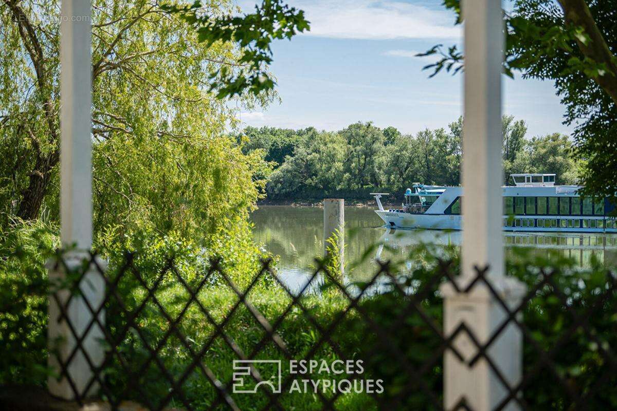 Ancienne épicerie transformée avec vue Garonne et jardin - photo 2