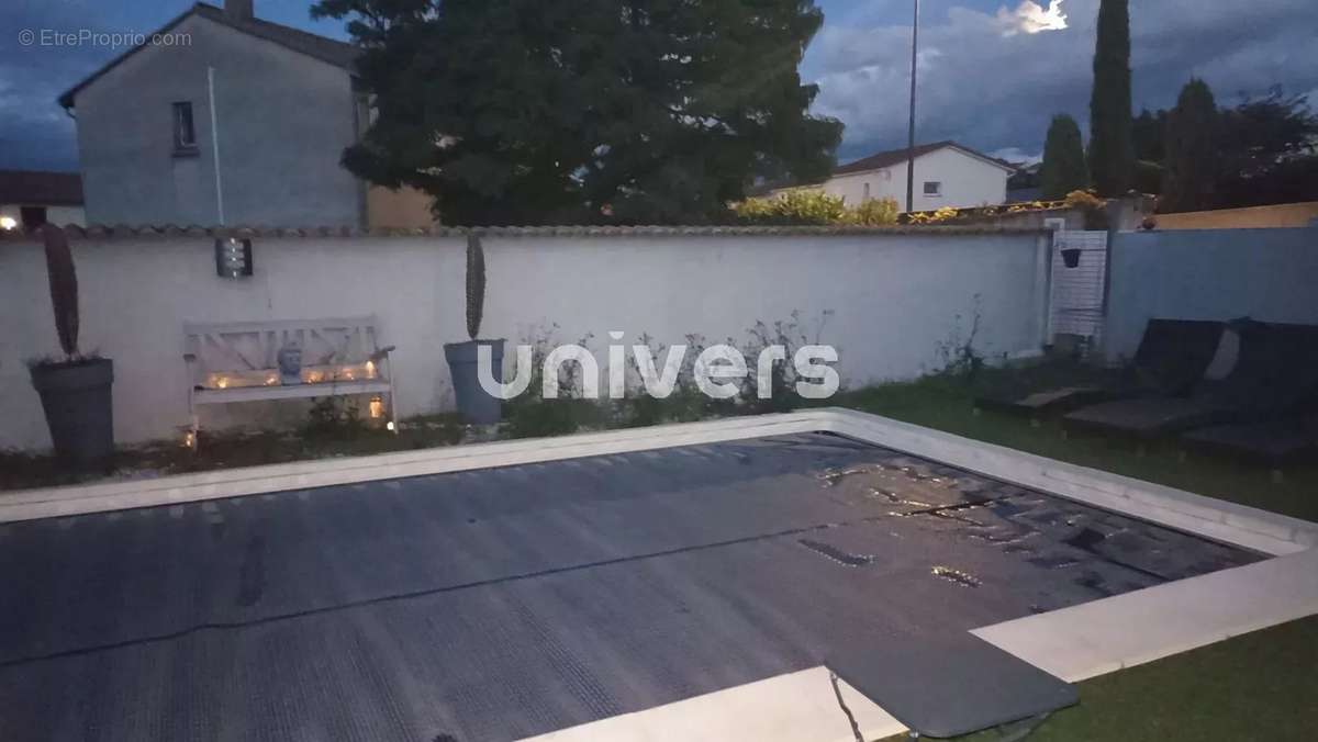 Maison à BOURG-LES-VALENCE