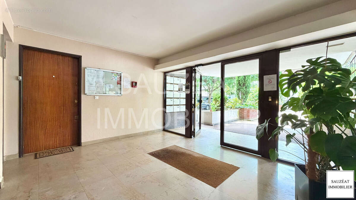 Montrouge - Charmant Appartement 2 pièces - photo 6