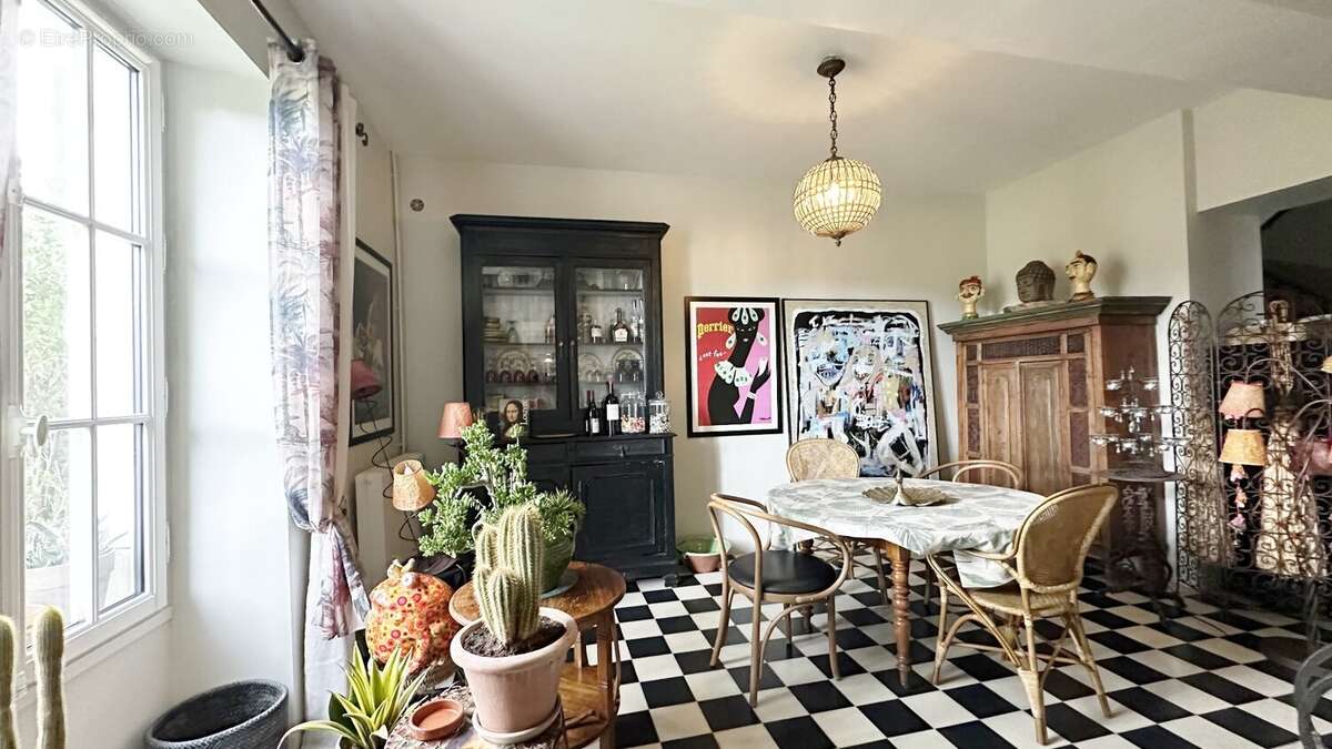 Maison à PEYREHORADE