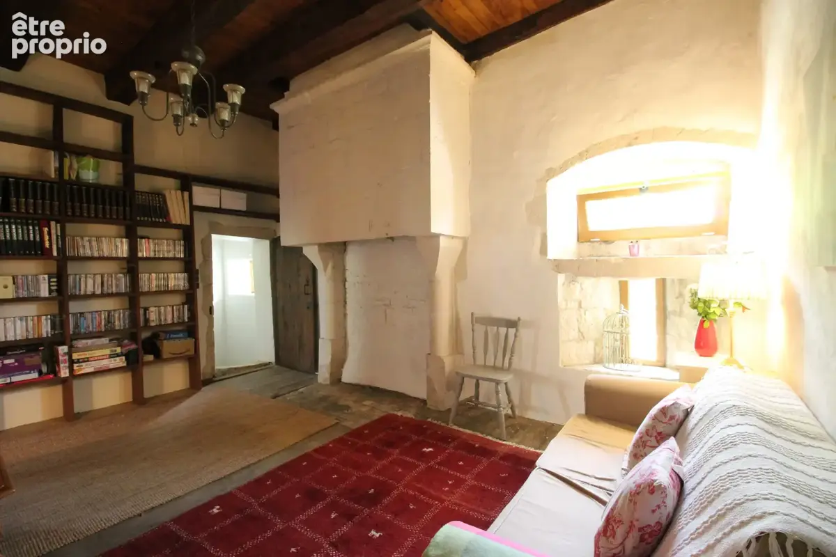 « Logis » historique datant du XVIIème siècle. - photo 14