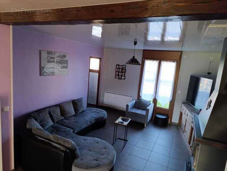 Maison à TERGNIER