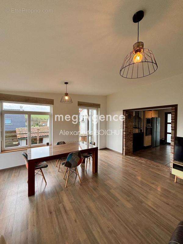 Maison à PEUPLINGUES