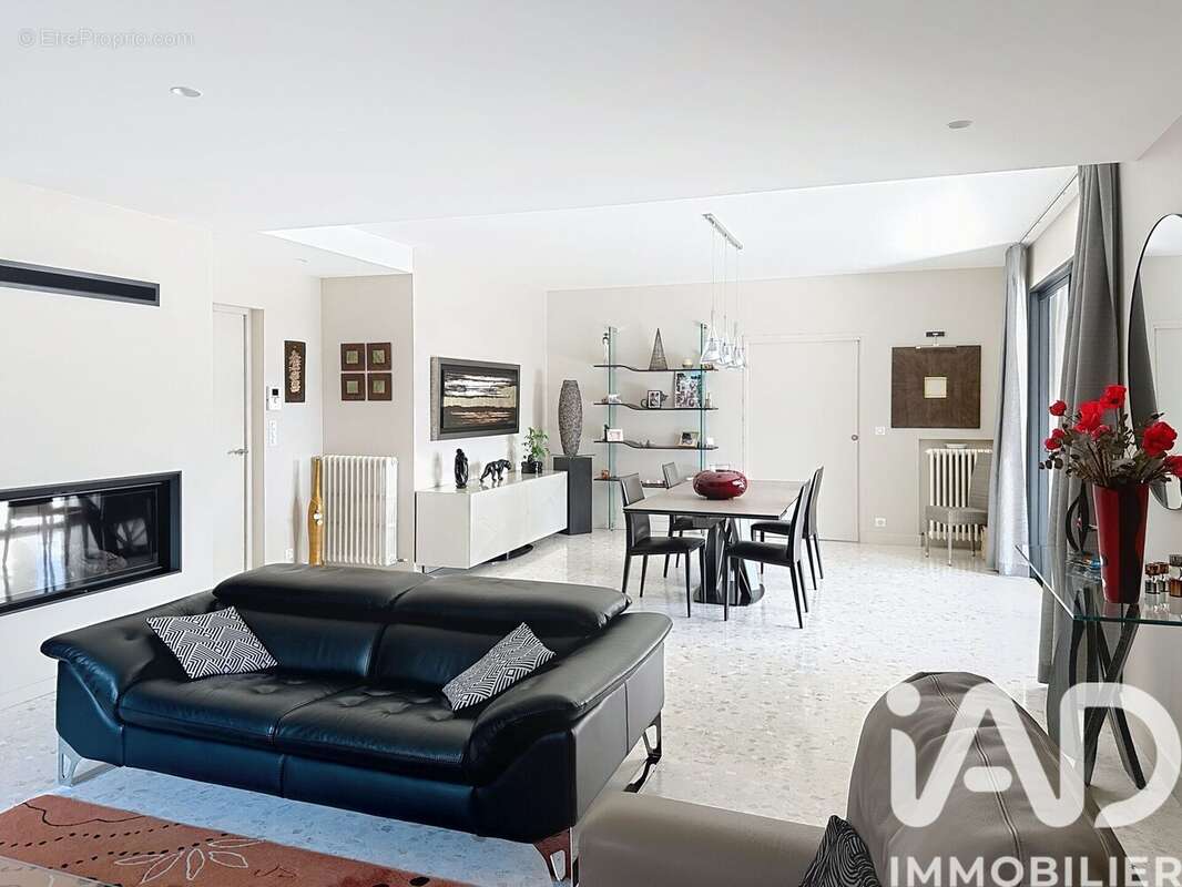 Photo 5 - Maison à VILLENEUVE-LES-AVIGNON