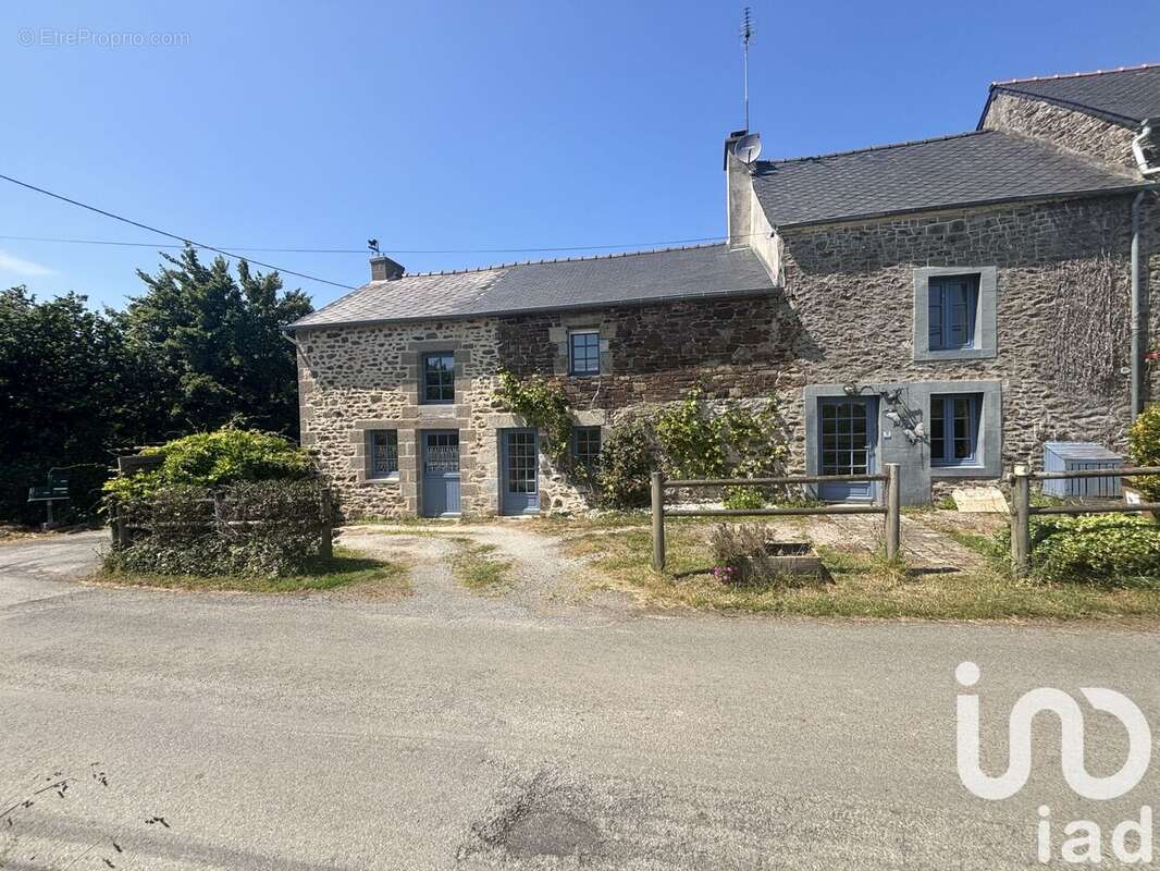Photo 3 - Maison à TREMEREUC