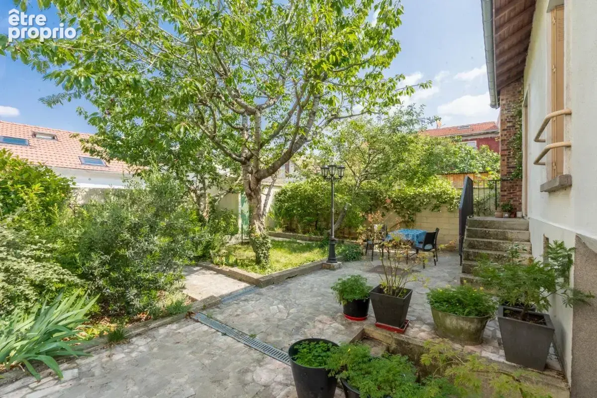  maison individuelle 5p avec jardin & garage — romainville (93230) - photo 2