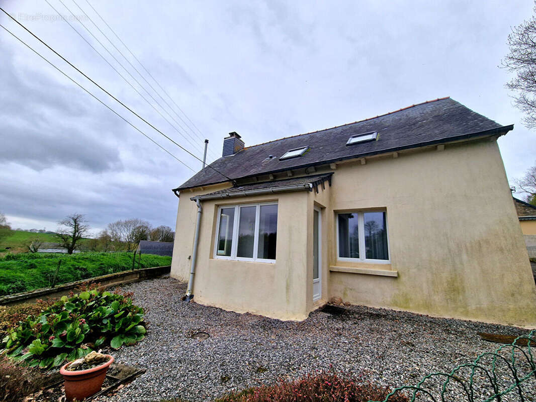 Maison à PLEMET