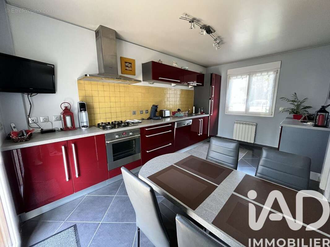 Maison 76 m² à Lavau  - photo 4