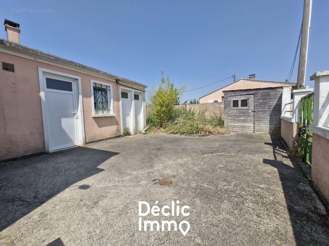 Maison à CHAILLE-SOUS-LES-ORMEAUX