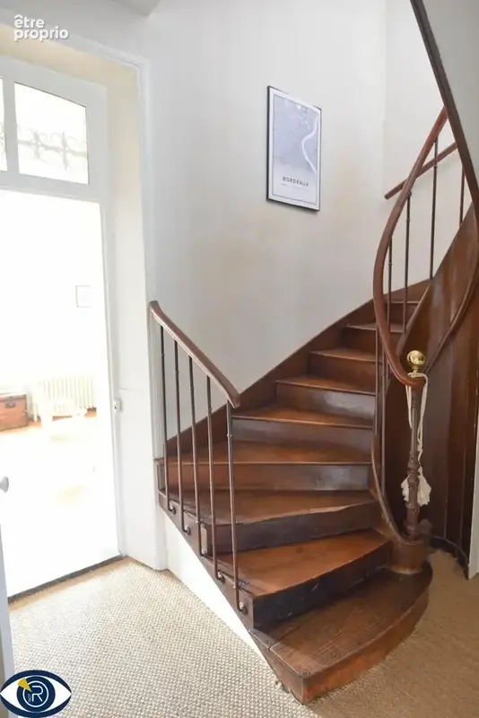 Maison 144 m² à Laval  - photo 7