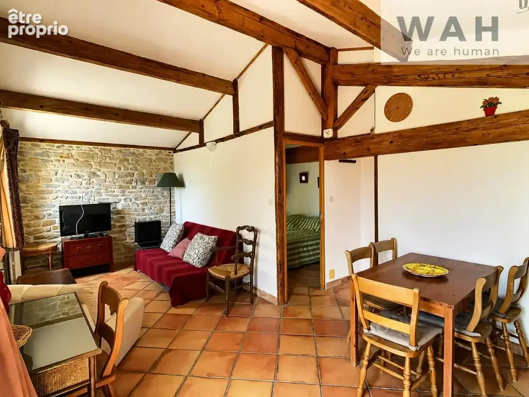 Mas de caractère  (maison + 3 gites) avec piscine et panneau - photo 26