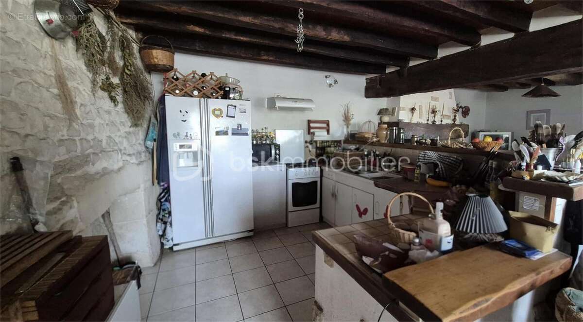 Coup de Cœur :  Maison de Charme XVIIIème  pieds dans l'Eau (DPE C),  5 pièces, 3 chambres au bord de la Boutonne - photo 3