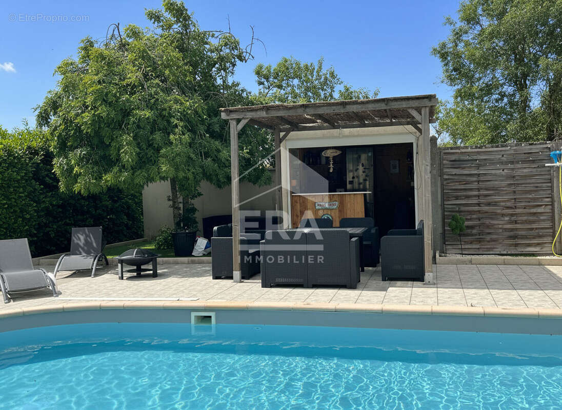 Maison 290m² à montierchaume - photo 3