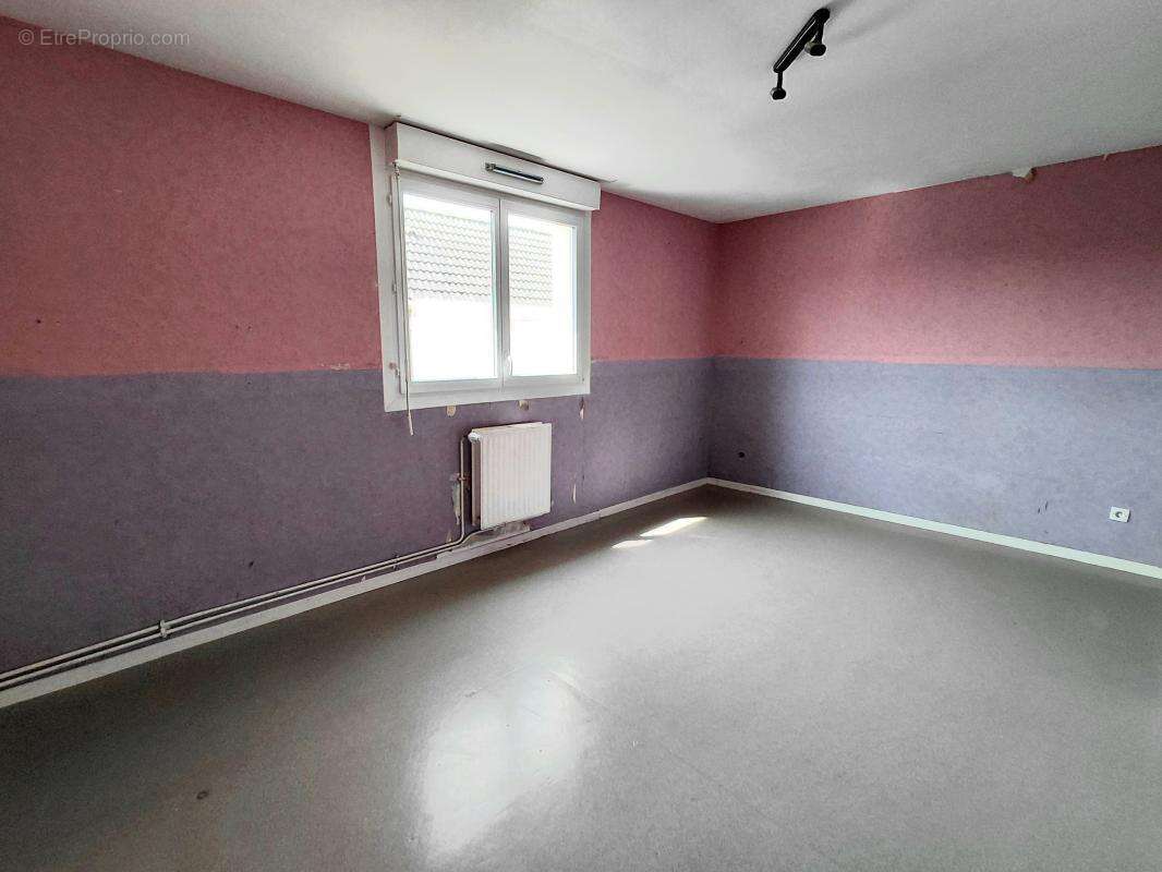 Courrieres -type 4- 81m² - photo 5