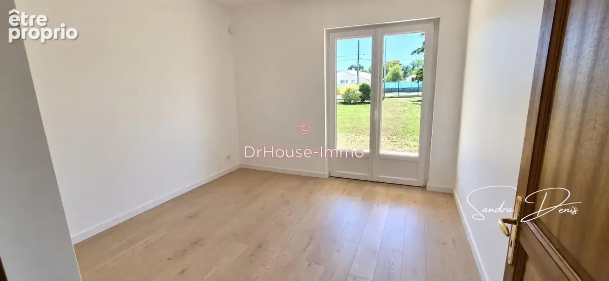 Maison 6 pièces 157 m² à vendre à Montagne (33570) - photo 8