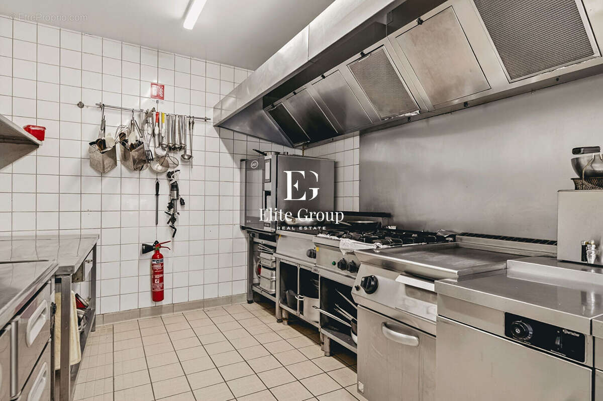 À VENDRE  Restaurant Fonds + murs à Montignac-Lascaux - photo 12