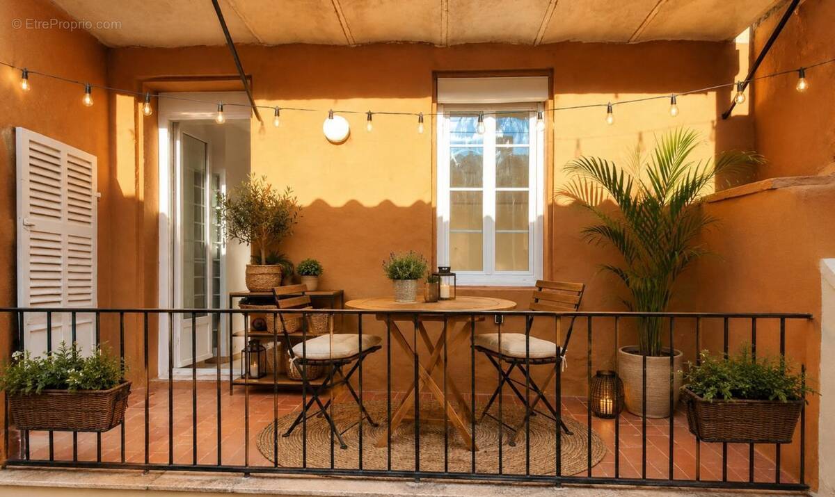 Appartement à MARSEILLE-6E