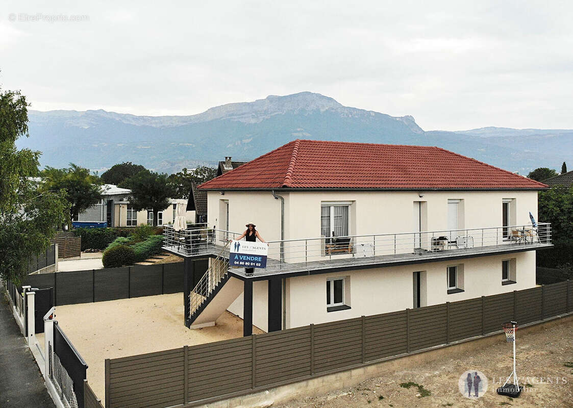 Appartement à EYBENS