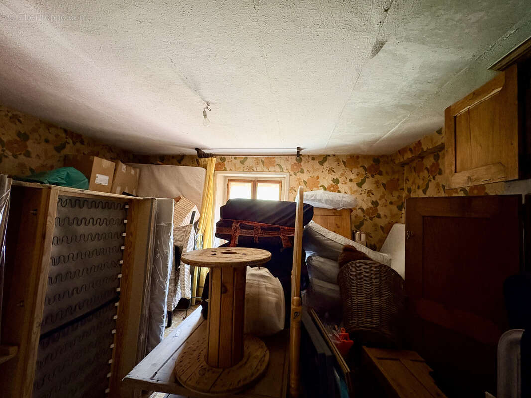Ensemble immobilier au cœur du village de Saint Geoire en Valdaine - photo 18