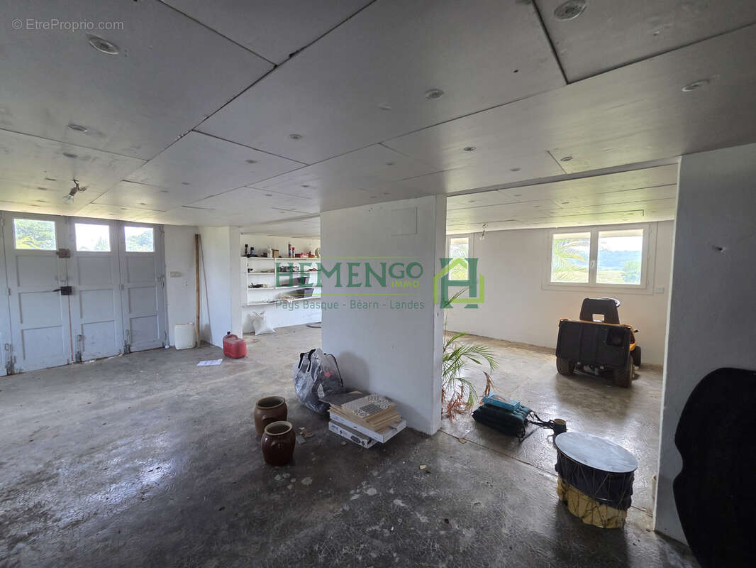 A proximité immédiate de St-Palais. - photo 13
