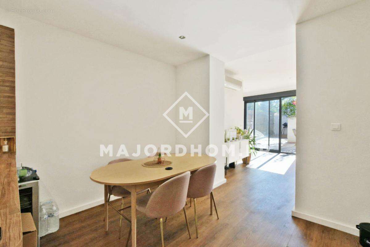 Appartement à MARSEILLE-9E