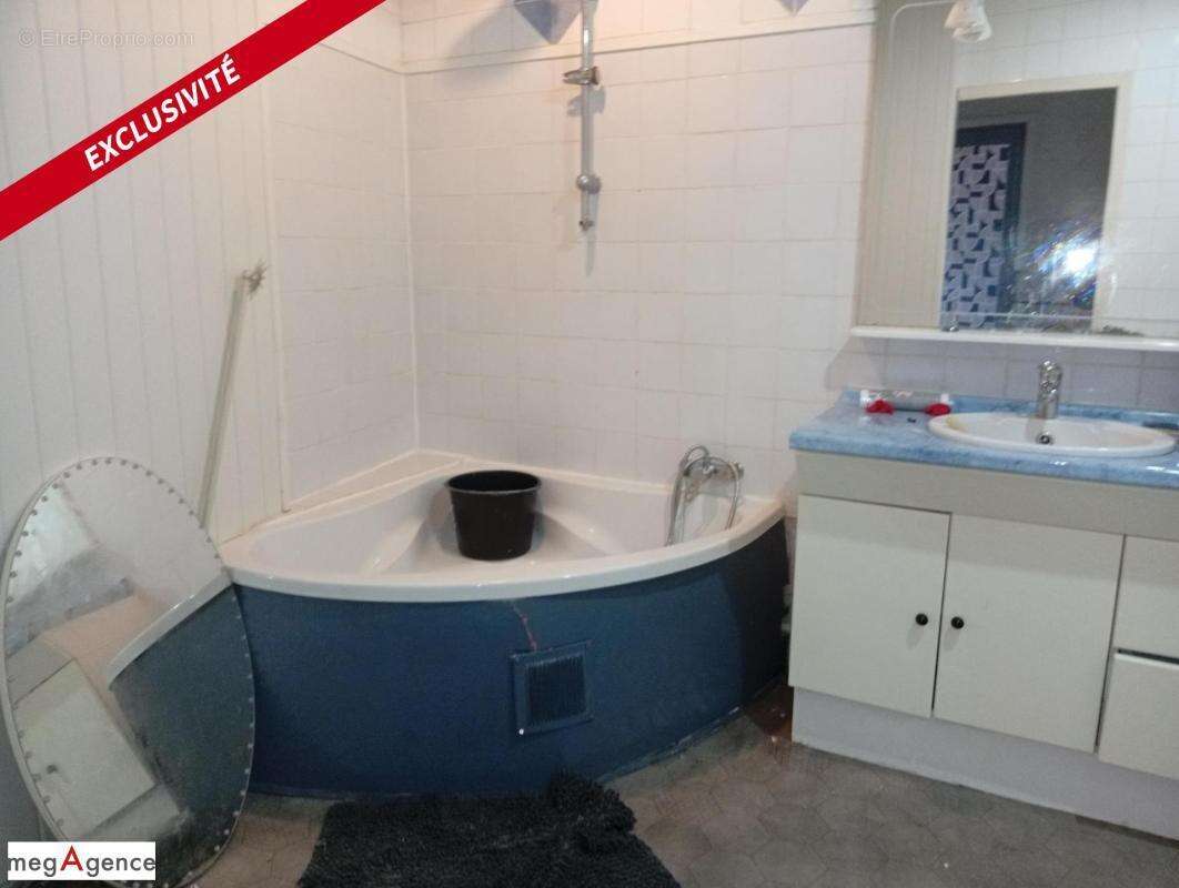 Maison 140 m², 5 chambres, bureau, 2 terrasses, jardinet - photo 3