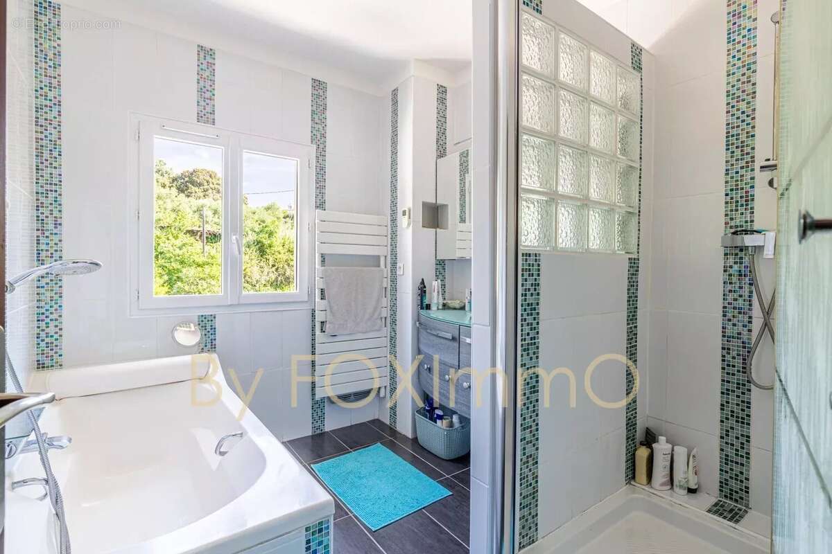 Maison à CAGNES-SUR-MER