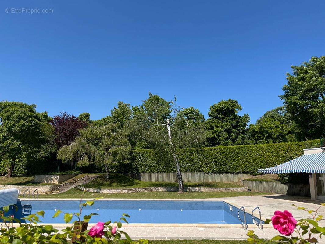 Appartement à LE CHESNAY