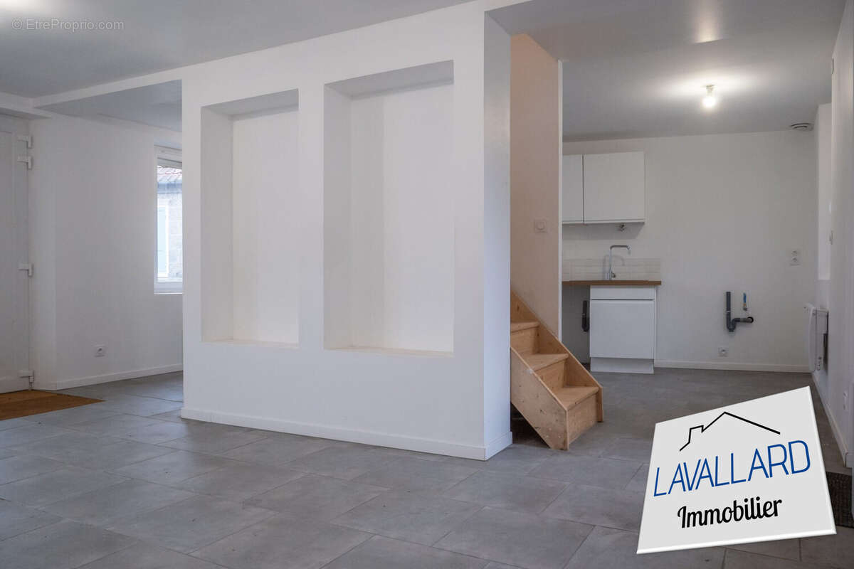 Maison à BAYONVILLERS