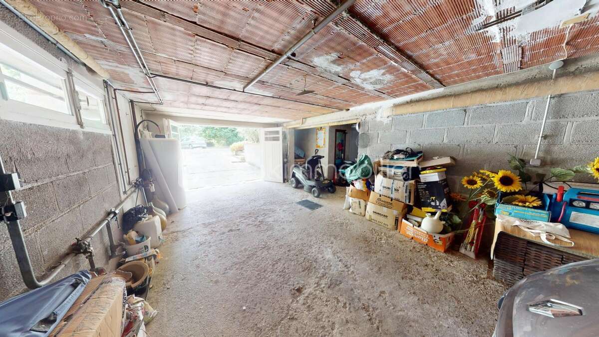 Maison de plain-pied - T4 - Saint Maurice sur Fessard - photo 19